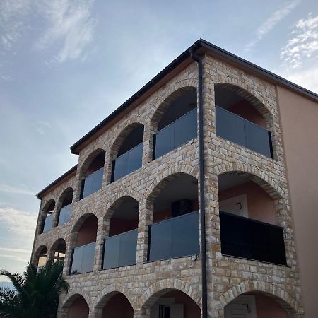 Apartmani Ivanic Вир Екстериор снимка