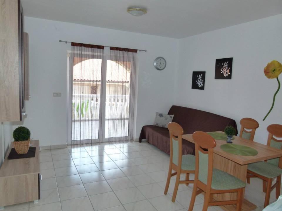 Apartmani Ivanic Вир Екстериор снимка