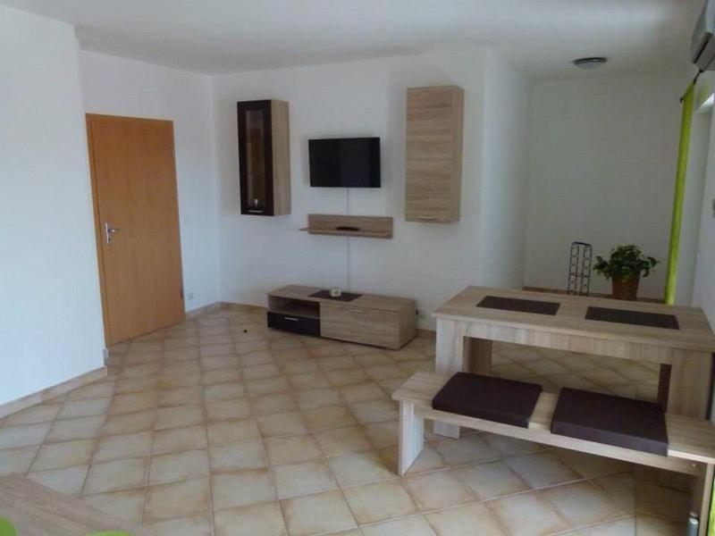 Apartmani Ivanic Вир Екстериор снимка